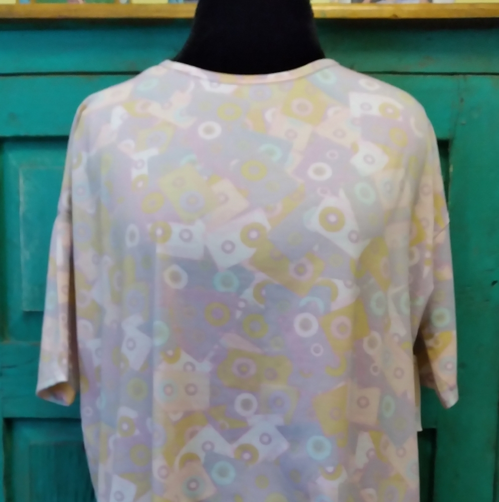 New Women's Lu la Roe Oversized Irma T Shirt Sz Xs